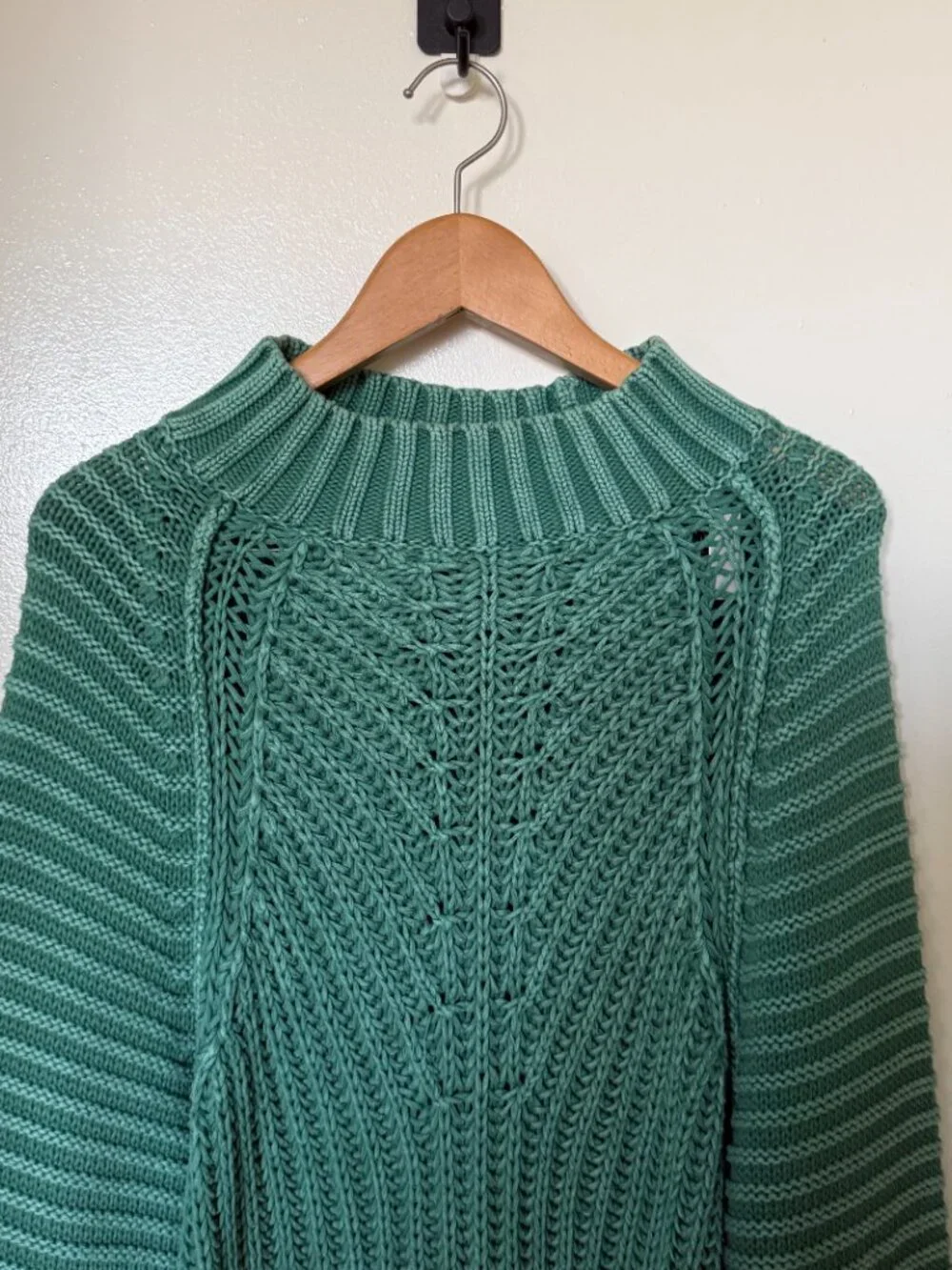 Free People Sweetheart Botany Green Chunky Knit Mock Neck Oversized Sweater L